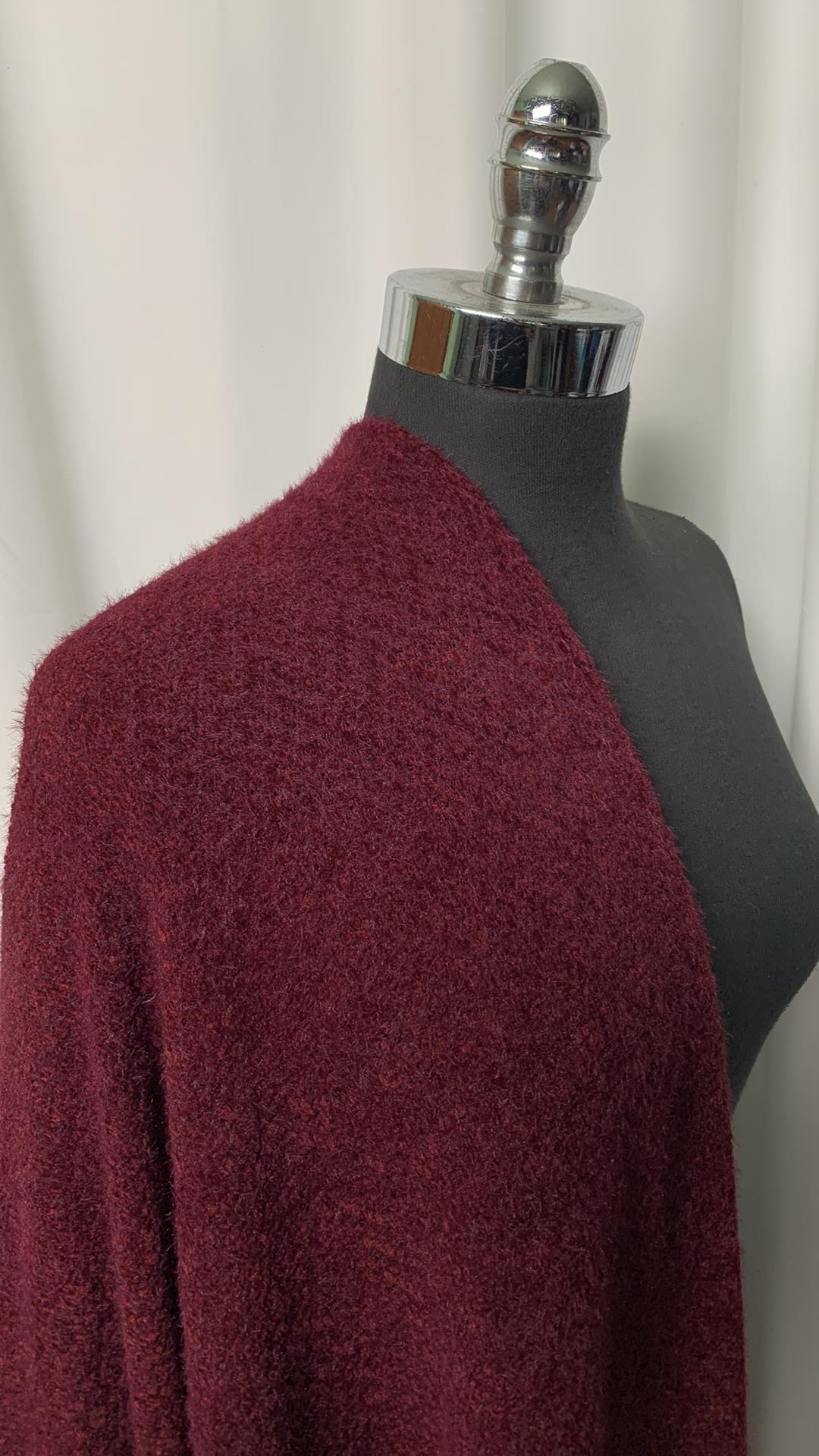 Burgundy - Fluffy Chenille - By The Yard – Amandasbundles.com