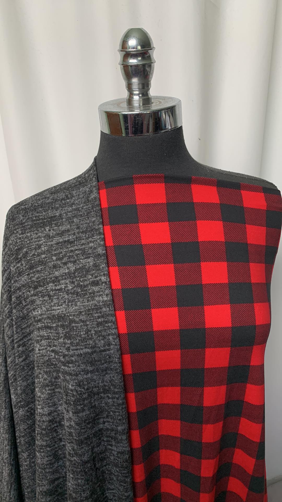 RED BUFFALO PLAID BUNDLE : 1YD Red Buffalo Plaid DBP & 2YD Charcoal Brushed Hacci SK : A1682