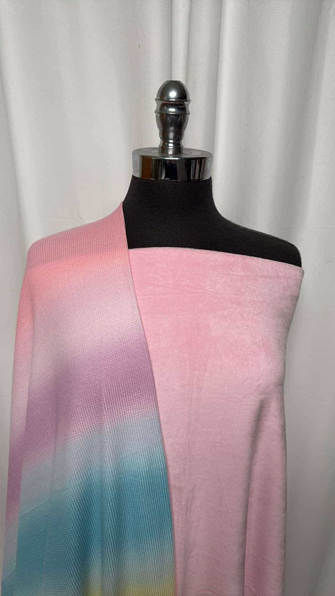 PASTEL THERMAL/VELOUR BUNDLE : 2YD Pastel Ombre Thermal & 2YD Pink Stretch Velour : A26575