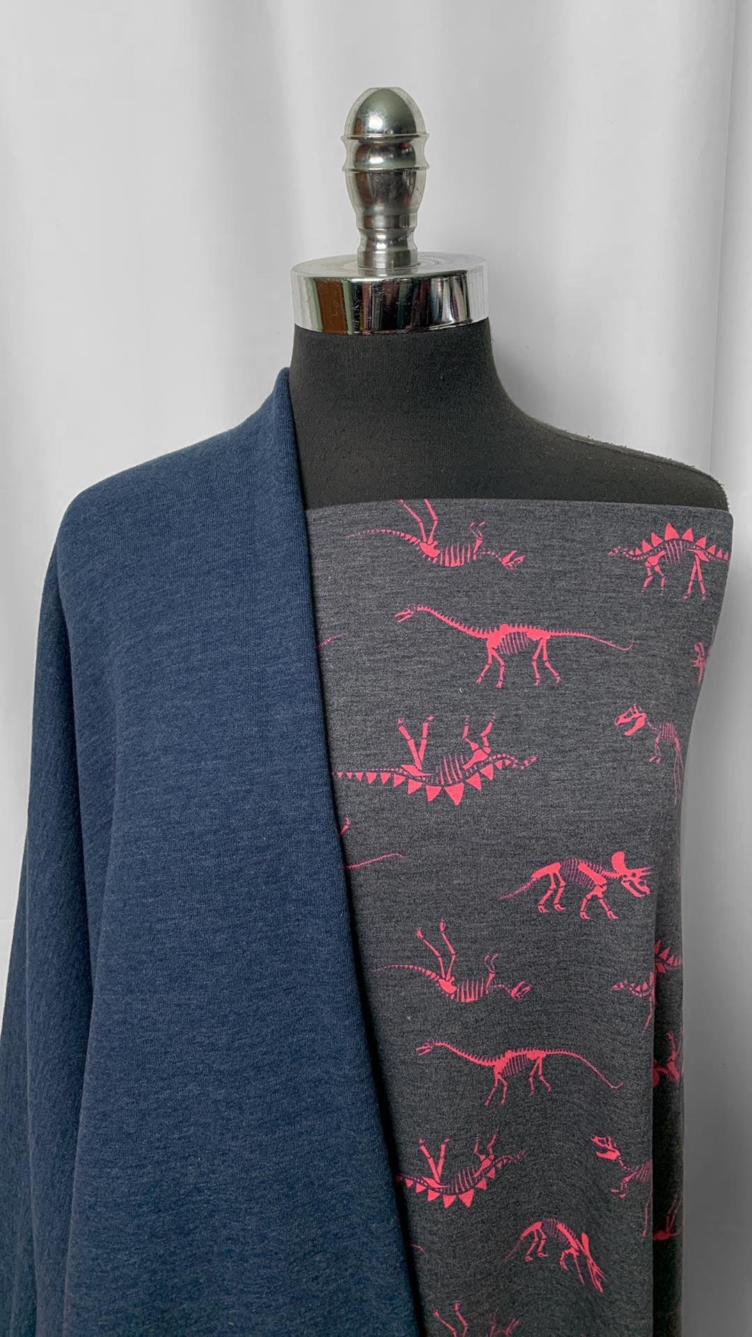 NAVY/DINOS BUNDLE : 2YD Dinos PRS FT & 2YD Navy Sweatshirt Fleece : A2155