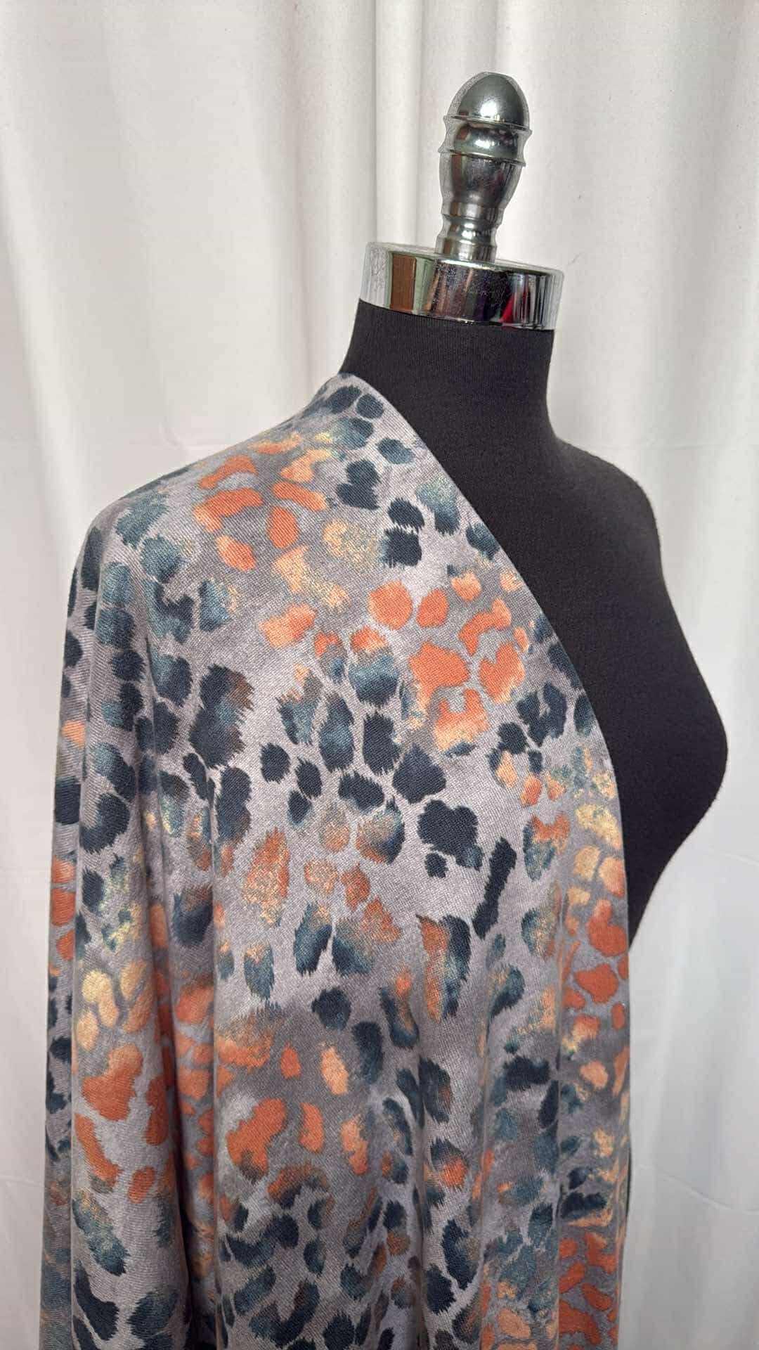 Silver/Rust Leopard - Oakley Sweater Knit - 2 Yard Cut