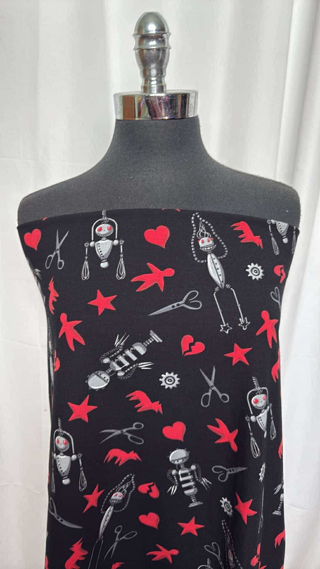 Scissor Hands - Cotton Spandex - 1 Yard Cut