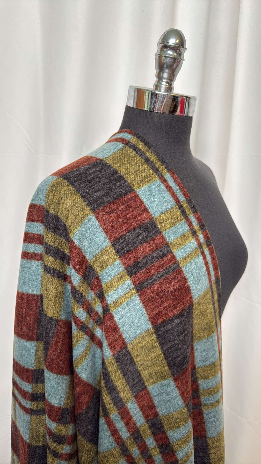 Plaid -  Brushed Hacci Sweater Knit - 4 yard Cut