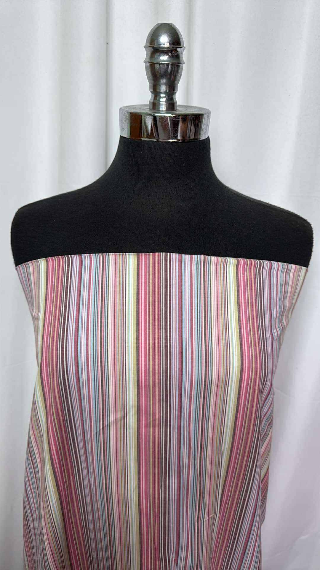 Vertical Thin Stripe - Cotton Woven - 2 Yard Cut