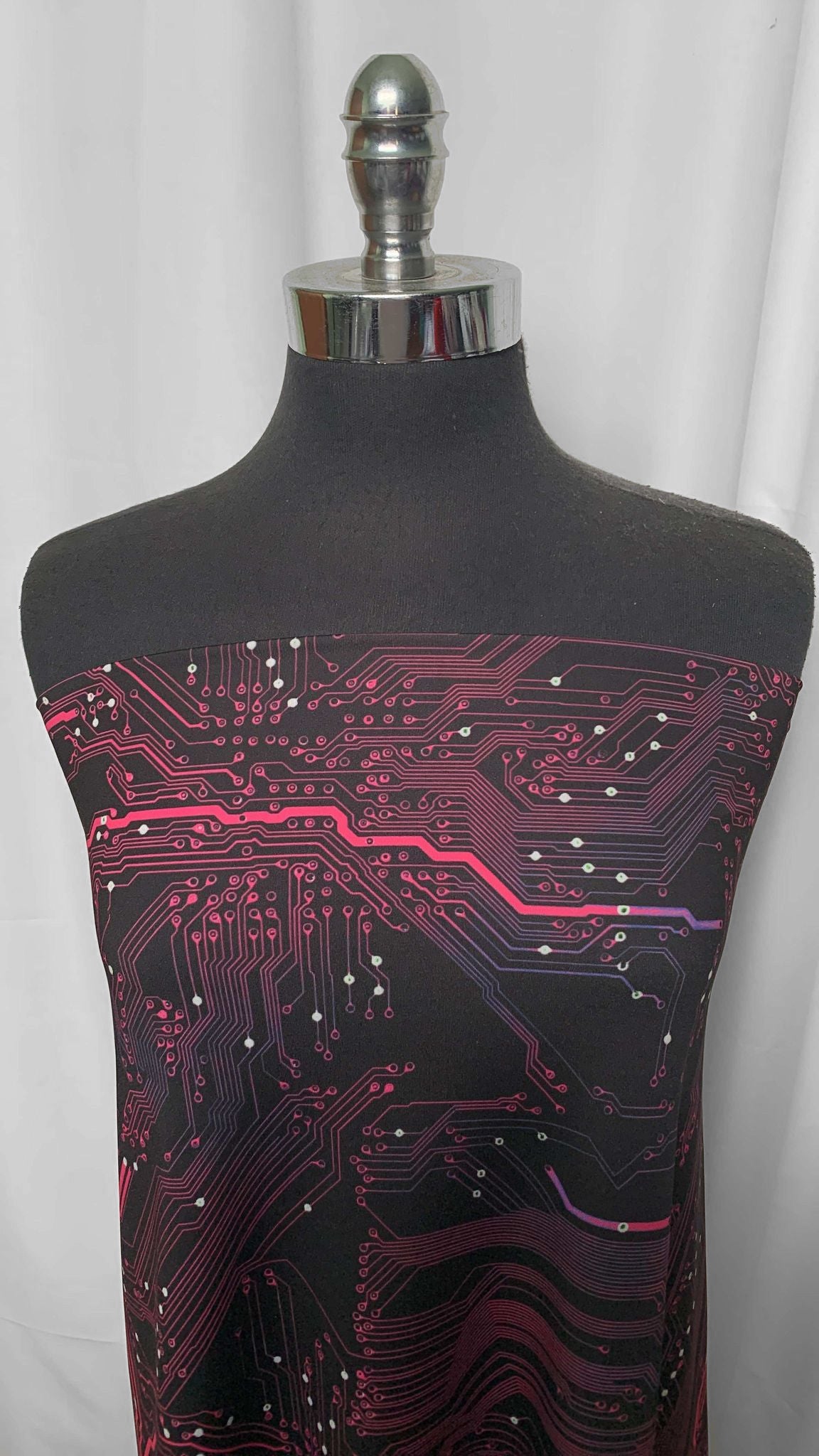 Black/Pink Circuit Board - Yoga Performance - 1 Yard Cut